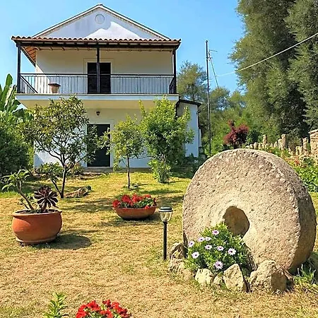 Secluded Serenity - A Tranquil In Corfu * Kouspádhes